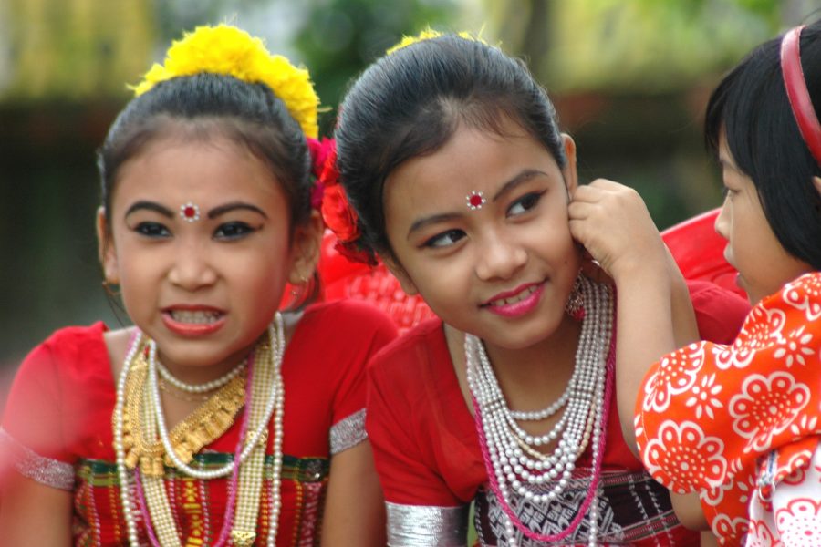 Children performing traditional dance in India